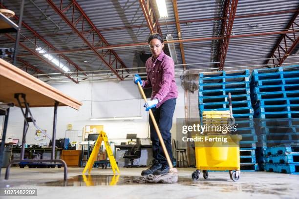 • automotive cleaning perth staff cleaning service bay area